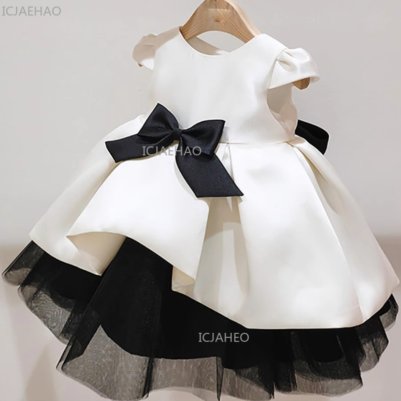 فستان عيد الميلاد الأول للفتيا - مراجعة Baby Clothing Korea وسعره